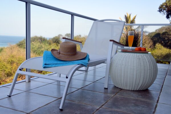Riversdale Lounger