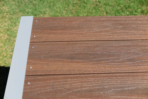 Evaglade Table - Image 4