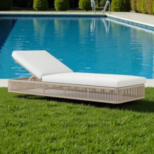 Clovelly Pool Lounger